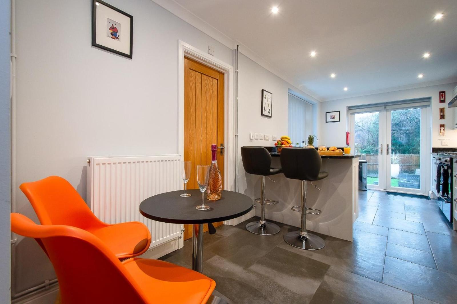 Casa One Hundred - A Beautiful 4 Bed House On The Beach Front Swansea Luaran gambar