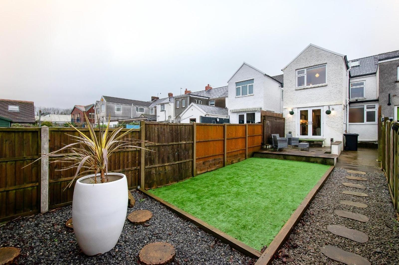 Casa One Hundred - A Beautiful 4 Bed House On The Beach Front Swansea Luaran gambar