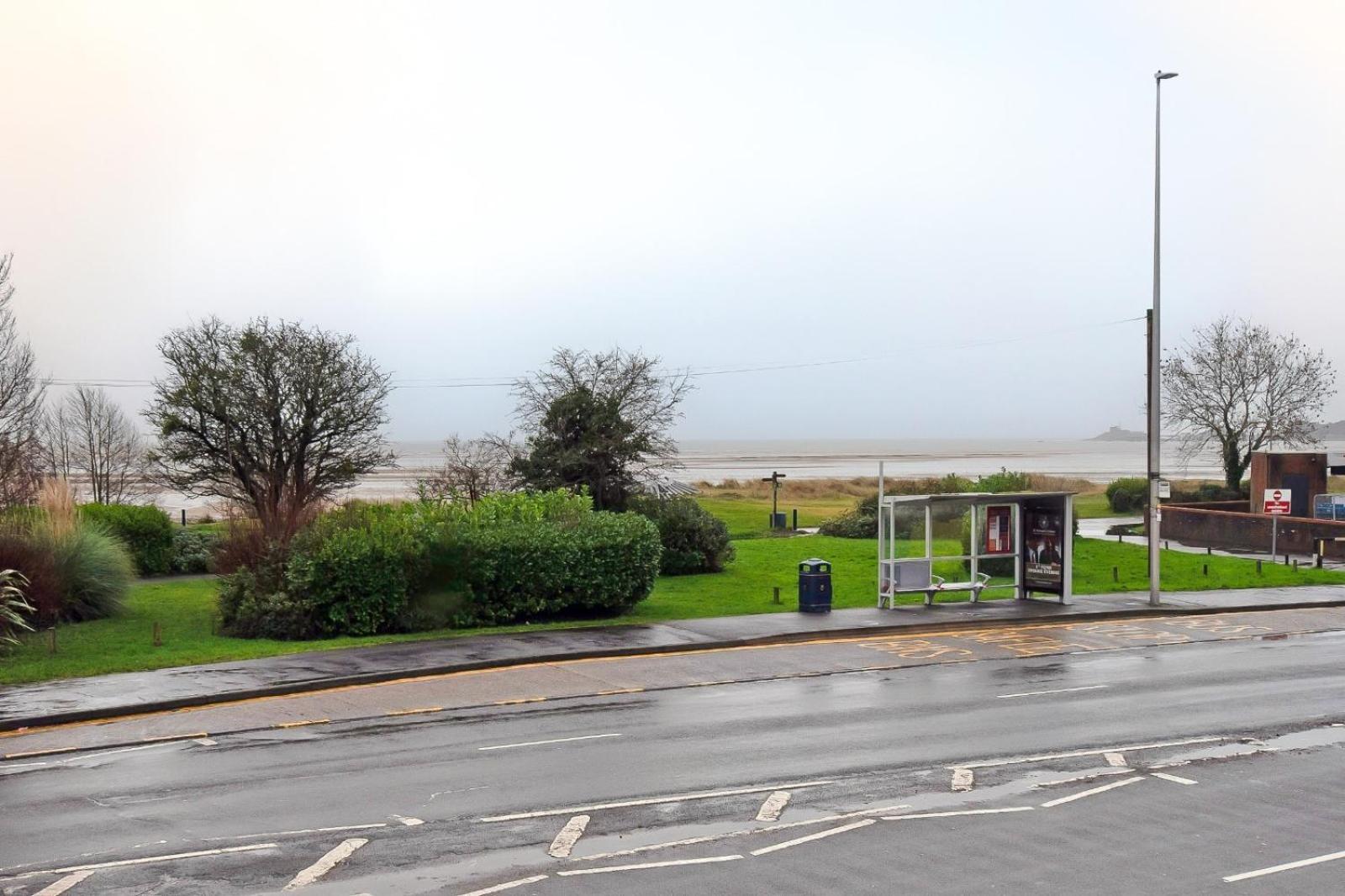 Casa One Hundred - A Beautiful 4 Bed House On The Beach Front Swansea Luaran gambar