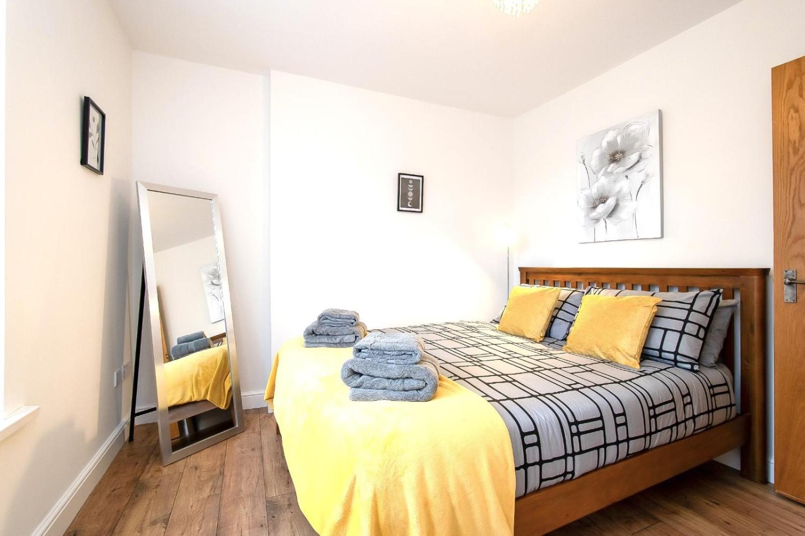 Casa One Hundred - A Beautiful 4 Bed House On The Beach Front Swansea Luaran gambar